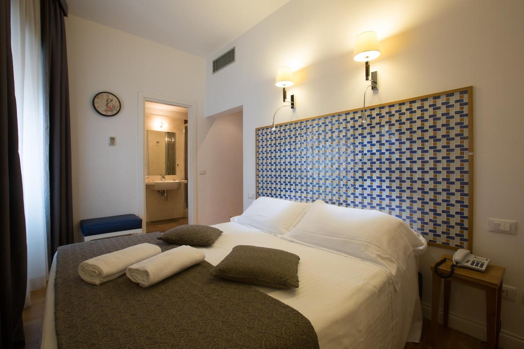 Floris Hotel Roma Cameră foto