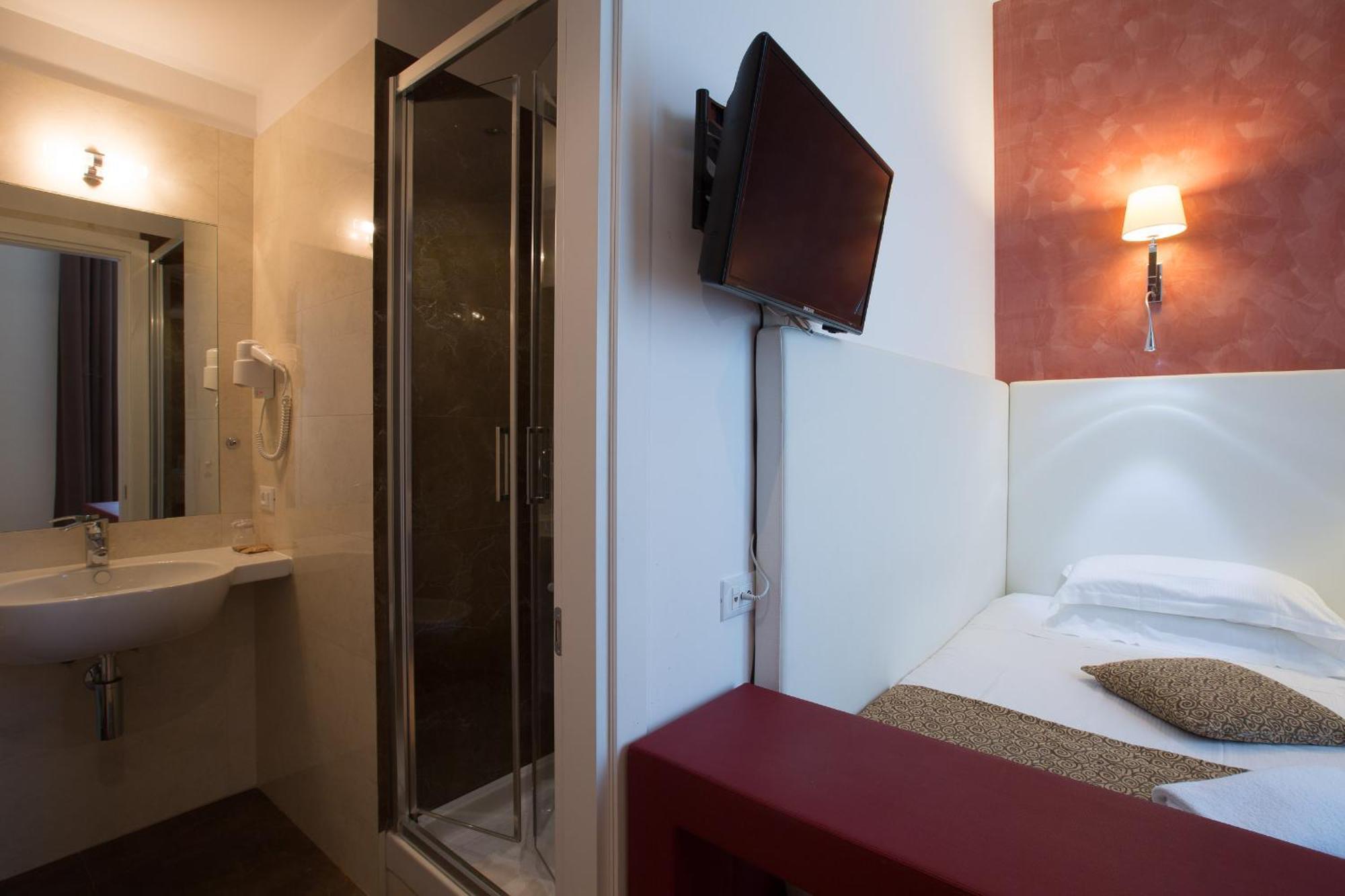 Floris Hotel Roma Cameră foto